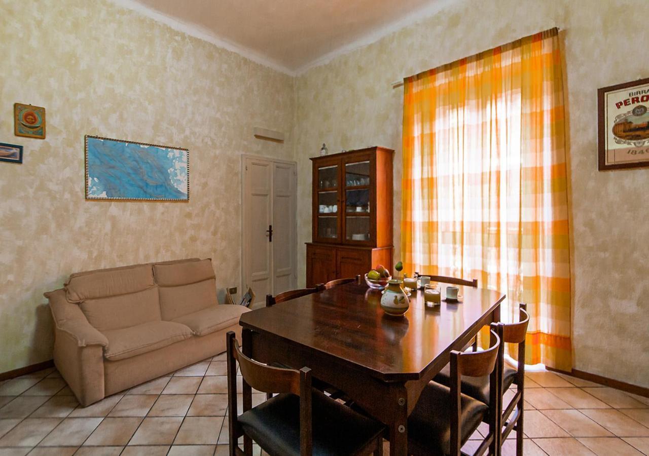Murphy Holiday Home - Residenza Italia ラ・マッダレーナ エクステリア 写真
