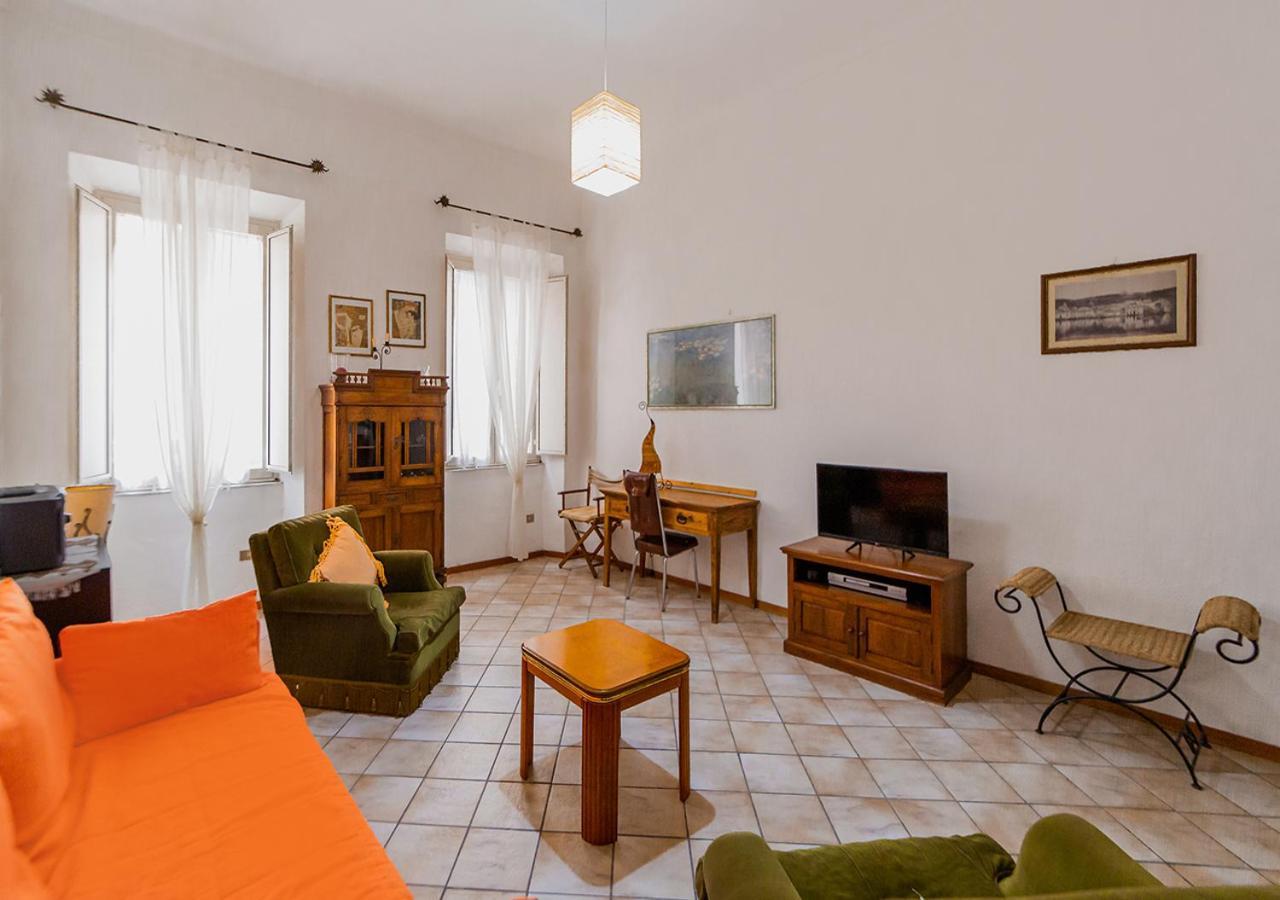 Murphy Holiday Home - Residenza Italia ラ・マッダレーナ エクステリア 写真