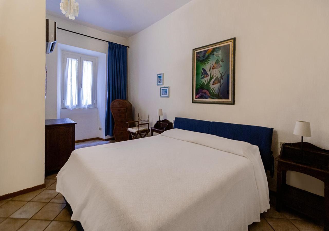 Murphy Holiday Home - Residenza Italia ラ・マッダレーナ エクステリア 写真