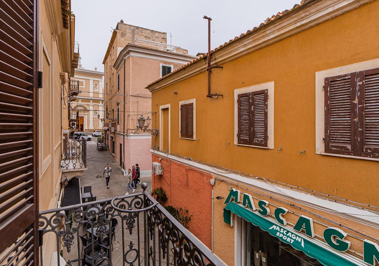 Murphy Holiday Home - Residenza Italia ラ・マッダレーナ エクステリア 写真