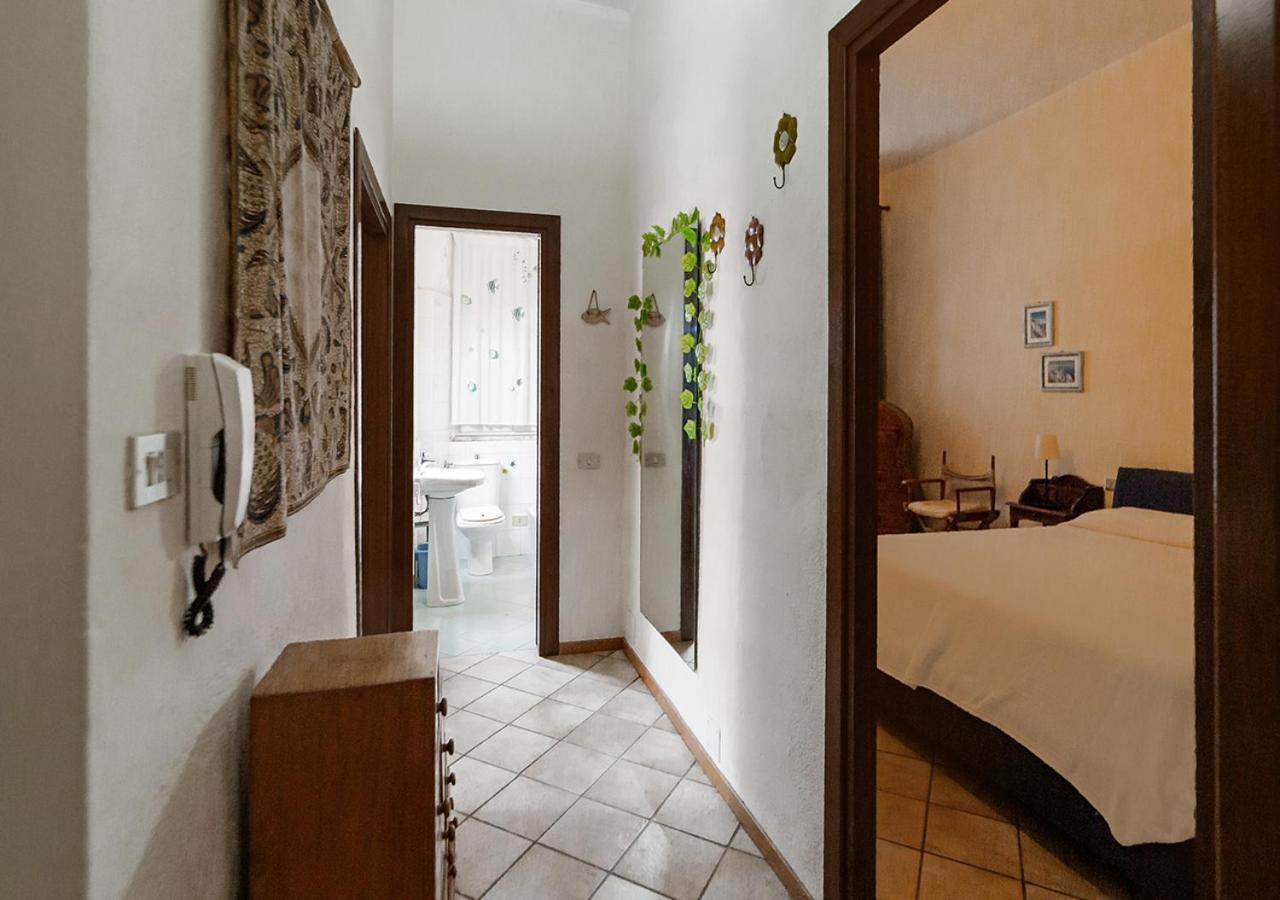Murphy Holiday Home - Residenza Italia ラ・マッダレーナ エクステリア 写真
